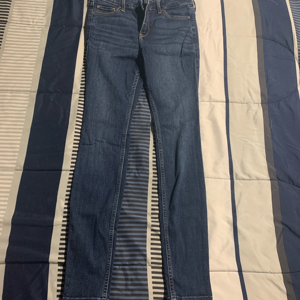 Hollister Women’s/Juniors Skinny jeans